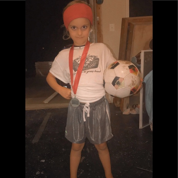 Sold - Picture 1 of 1